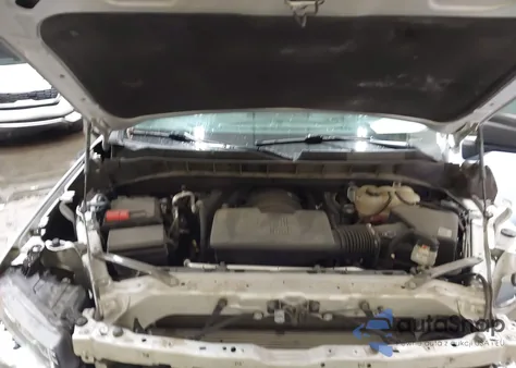 2019 Chevrolet Silverado 1500 Rst из США, поврежденный, VIN 3GCUYEEDXKG186907